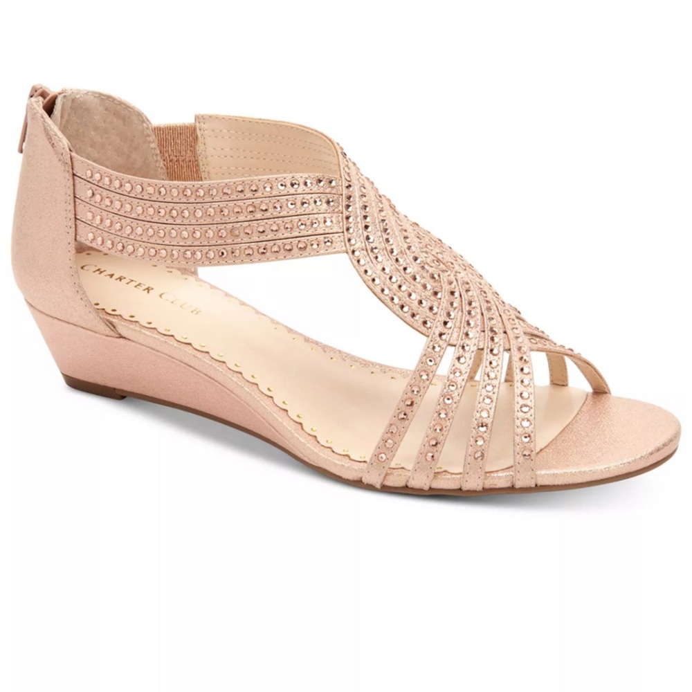Charter Club Ginifur Sandal
Size 6